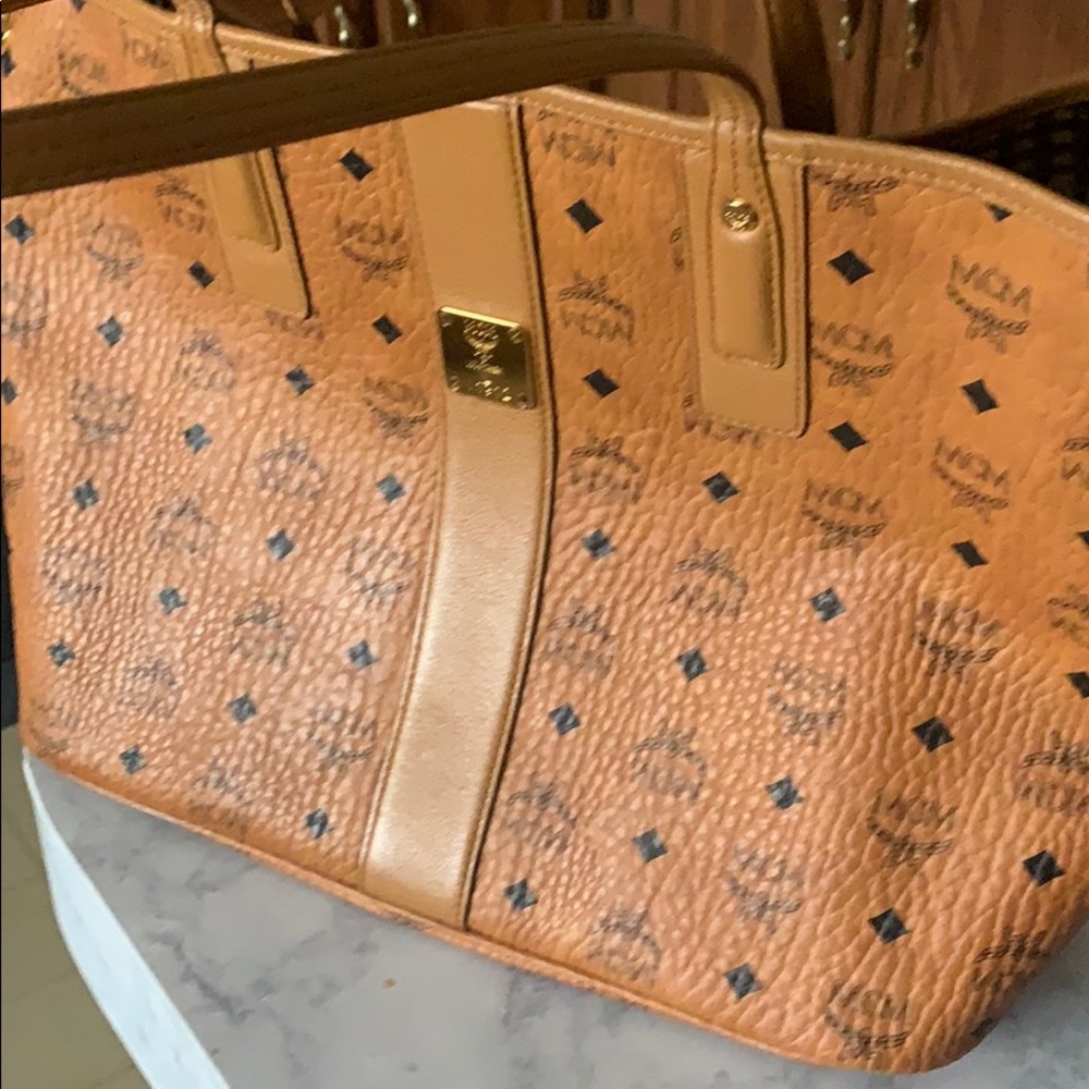 MCM Medium Liz Visetos Reversible Tote